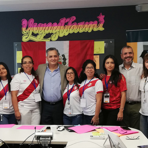 Indra Perú gana el Hack Day organizado para el Día de la Mujer