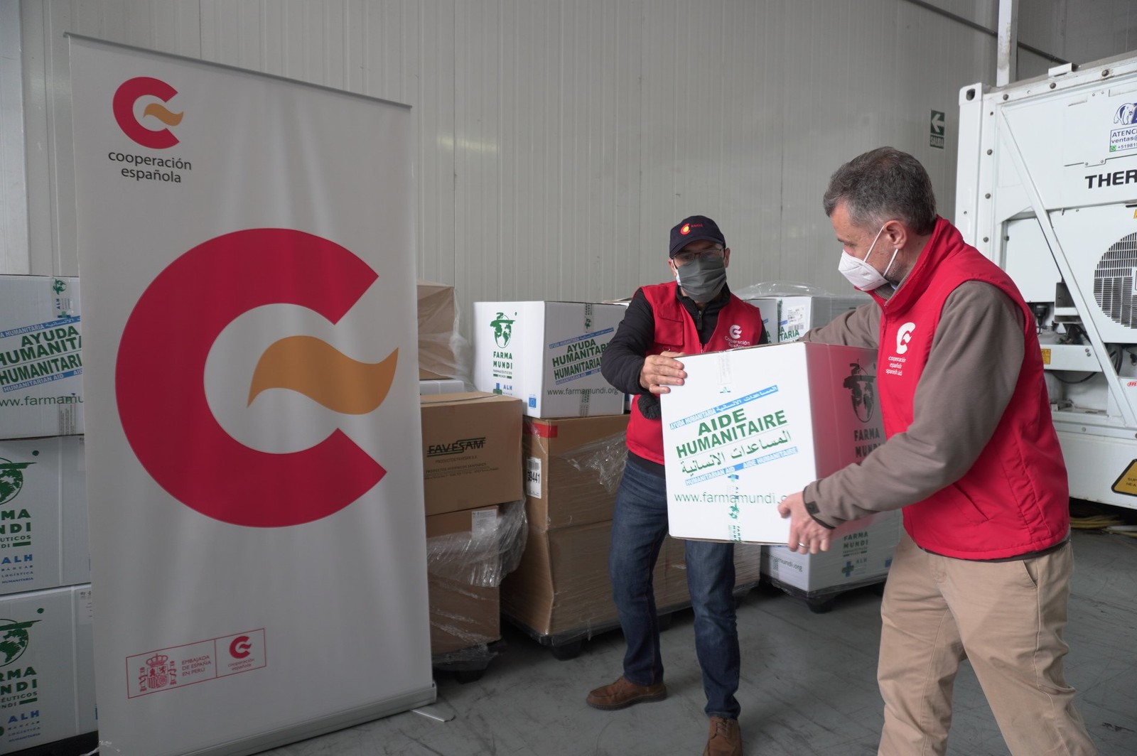 España envía medicinas y material sanitario a Perú